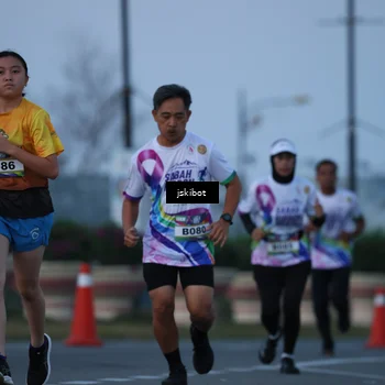 Runner Photo 6094982