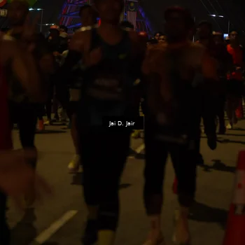 Runner Photo 6095002