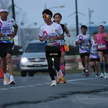Runner Photo 6095022