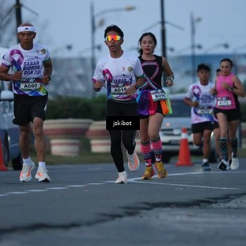 Runner Photo 6095026
