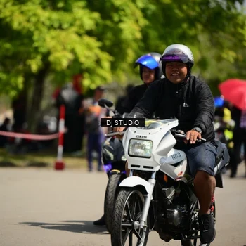 Runner Photo 6095052
