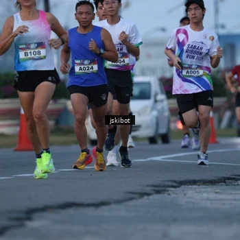 Runner Photo 6095058