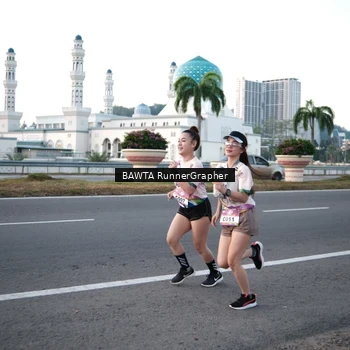 Runner Photo 6095070