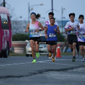 Runner Photo 6095074