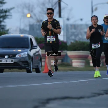 Runner Photo 6095130