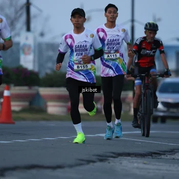 Runner Photo 6095157