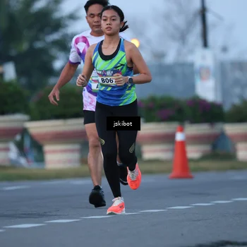 Runner Photo 6095192