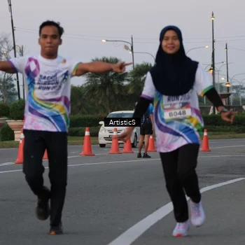 Runner Photo 6095365