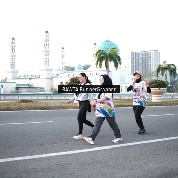 Runner Photo 6095462