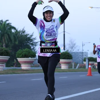 Runner Photo 6095554