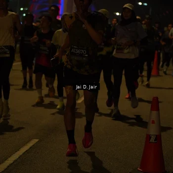 Runner Photo 6095598