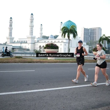 Runner Photo 6095658