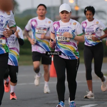 Runner Photo 6095661