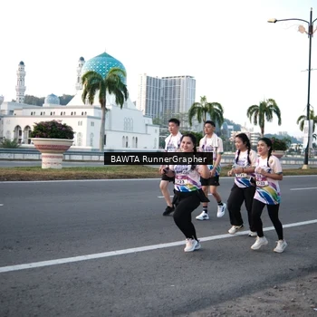 Runner Photo 6095674