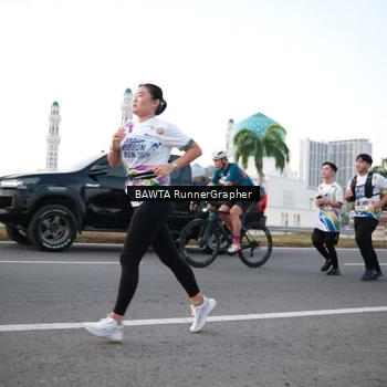 Runner Photo 6095687