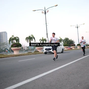 Runner Photo 6095696