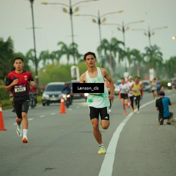 Runner Photo 6095777