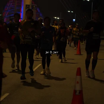 Runner Photo 6095834