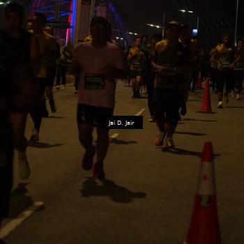 Runner Photo 6095943
