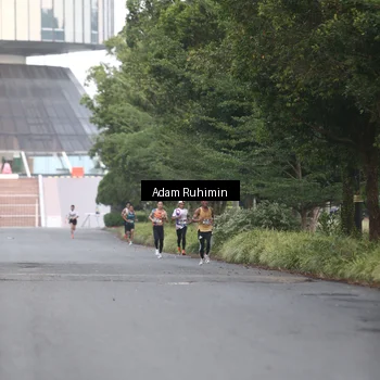 Runner Photo 6095948