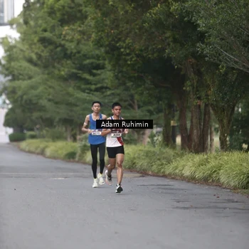 Runner Photo 6096021