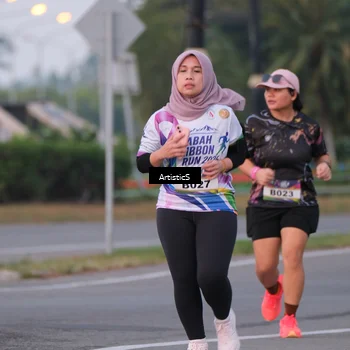 Runner Photo 6096037