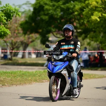 Runner Photo 6096062