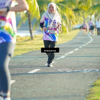 Runner Photo 6096082