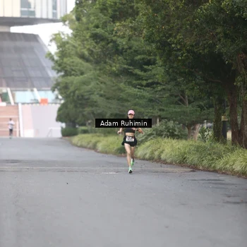 Runner Photo 6096090