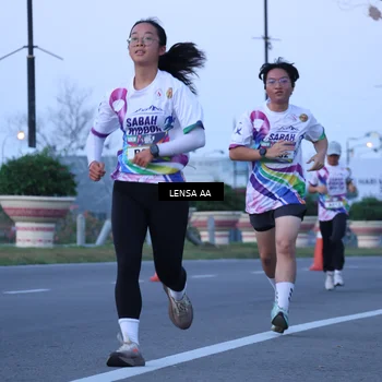 Runner Photo 6096155