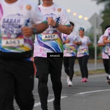 Runner Photo 6096347