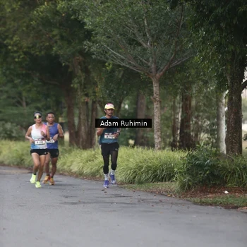 Runner Photo 6096359