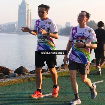 Runner Photo 6096711