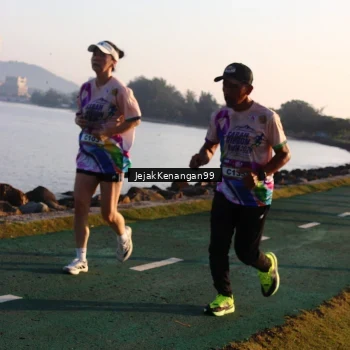 Runner Photo 6096712