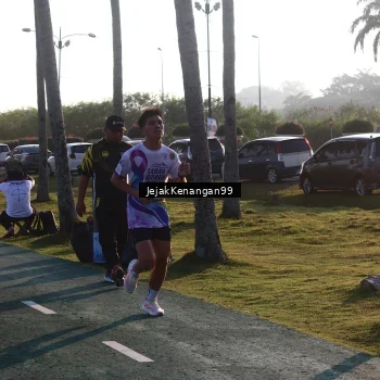 Runner Photo 6096779