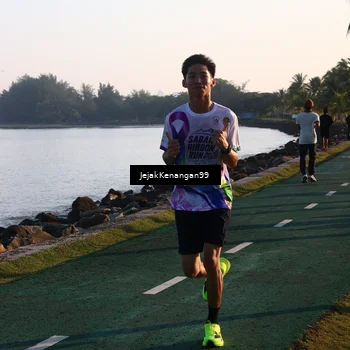 Runner Photo 6096971