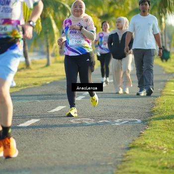 Runner Photo 6097000