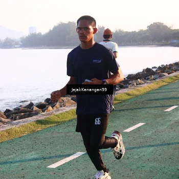 Runner Photo 6097018