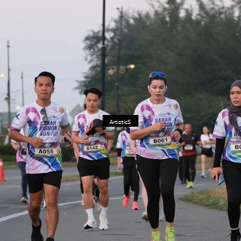 Runner Photo 6097025