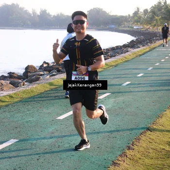 Runner Photo 6097067