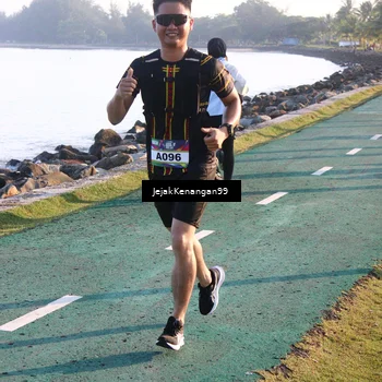 Runner Photo 6097072