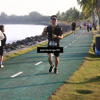 Runner Photo 6097097