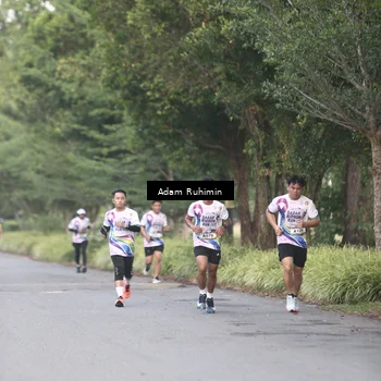 Runner Photo 6097158