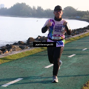 Runner Photo 6097210