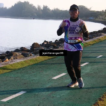 Runner Photo 6097236