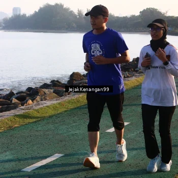 Runner Photo 6097263