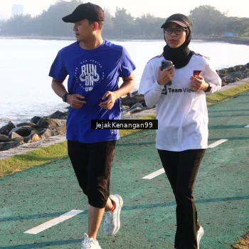 Runner Photo 6097280