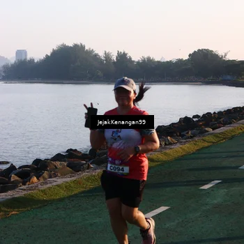 Runner Photo 6097343