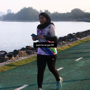 Runner Photo 6097405