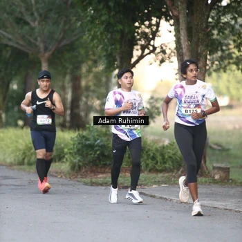 Runner Photo 6097449